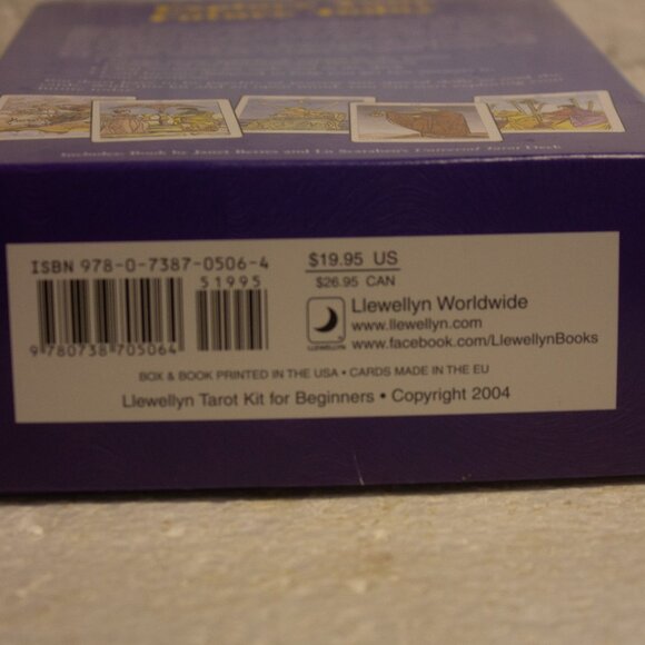 Tarot Kit for Beginners Including Book and Deck of Tarot Cards - Picture 2 of 9